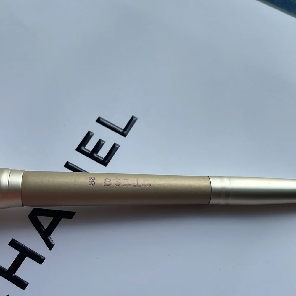 Stila dual ended